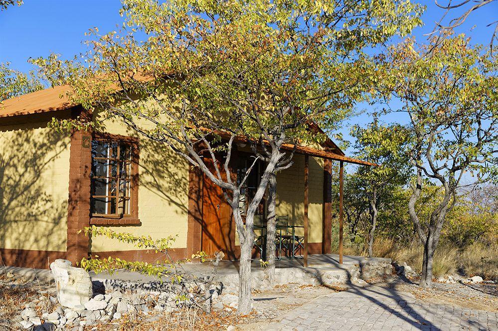 Villa Gondwana Etosha Safari Camp à Okaukuejo Extérieur photo