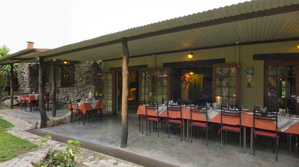 Villa Gondwana Etosha Safari Camp à Okaukuejo Extérieur photo