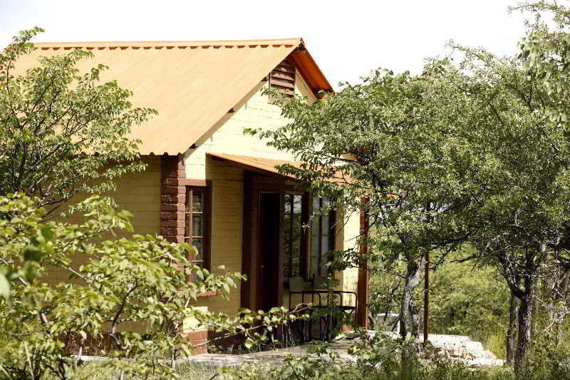 Villa Gondwana Etosha Safari Camp à Okaukuejo Extérieur photo