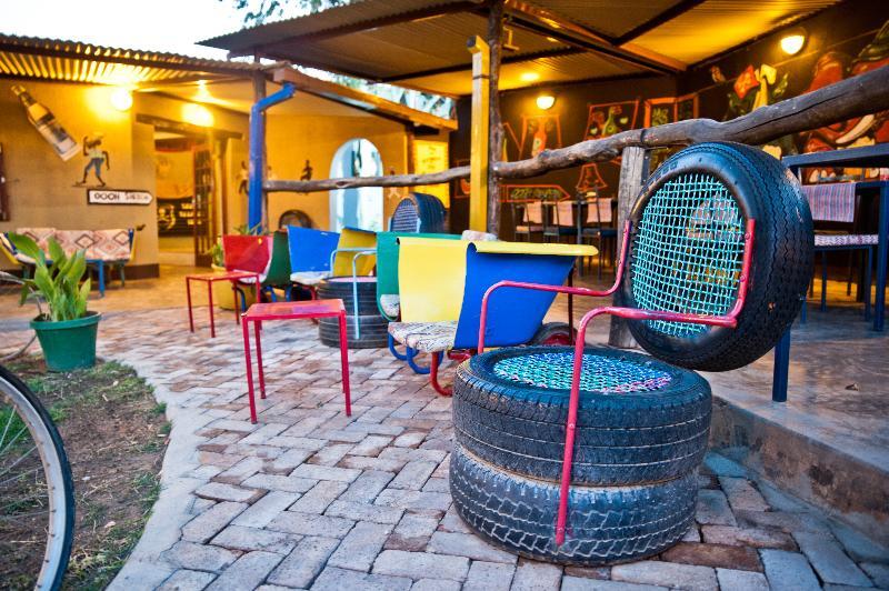 Villa Gondwana Etosha Safari Camp à Okaukuejo Extérieur photo